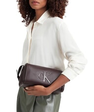 CALVIN KLEIN BOLD CK Handtasche mit Schulterriemen Fudge - Damentaschen - 2