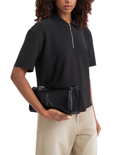 BOLD CK Handtasche mit Schulterriemen auf Schwarz - Damentaschen