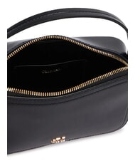 CALVIN KLEIN CK HARDWARE Handtasche mit Schulterriemen auf Schwarz - Damentaschen - 4