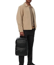 CALVIN KLEIN RAISED 13-Zoll-Laptop-Rucksack auf Schwarz - Rucks&auml;cke f&uuml;r Schule &amp; Freizeit - 4
