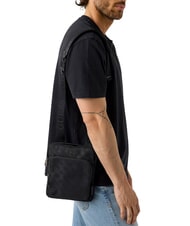 GUESS BOSTON Flache Tasche - Umh&auml;ngetaschen Herren