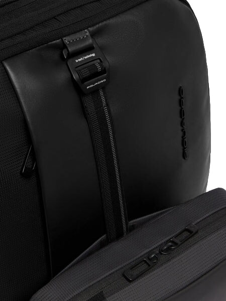 W145 Reiserucksack mit 15,6"-Laptopfach Schwarz - Rucks&auml;cke f&uuml;r Schule &amp; Freizeit