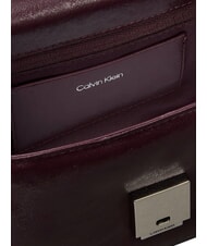 CALVIN KLEIN EMBLEM HW Mini-Tasche mit Schultergurt Fudge - Damentaschen - 3